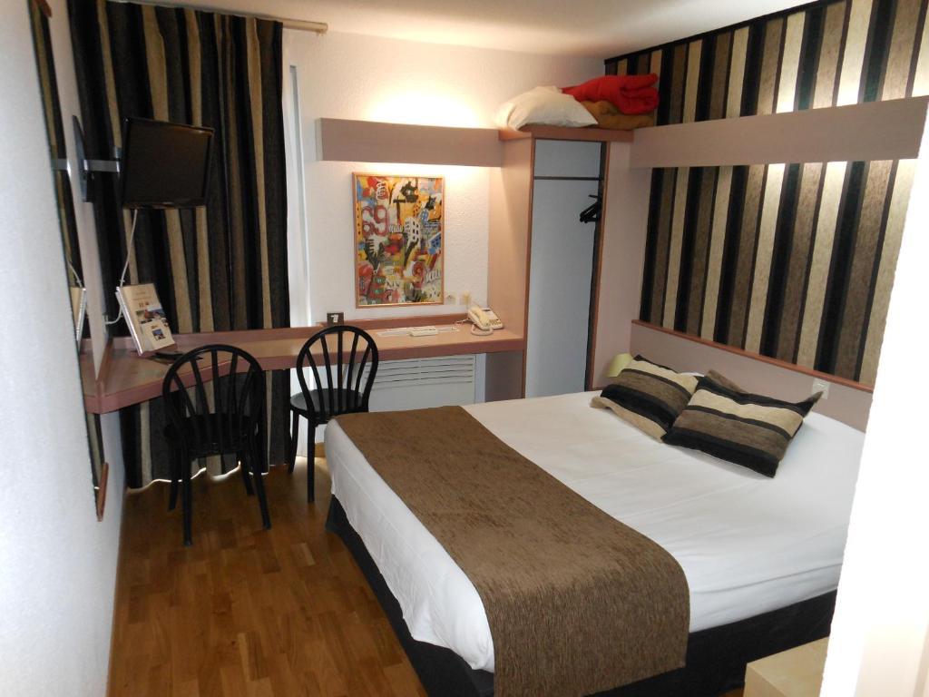 Hotel Eclipse Magnanville Szoba fotó